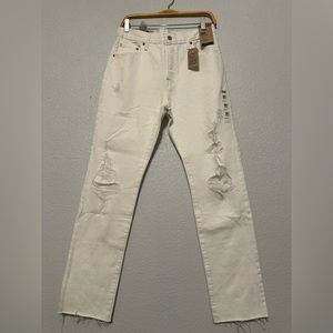 White denim Levi’s Jeans